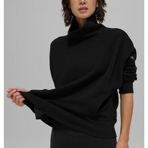 ALO Yoga Black Mock neck Sweatshirt